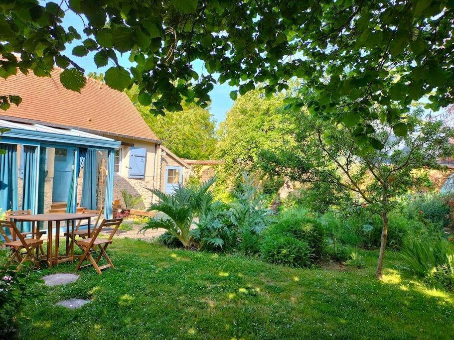 Charmante Maisonnette En Pierre Ecardenville-sur-Eure Exterior photo